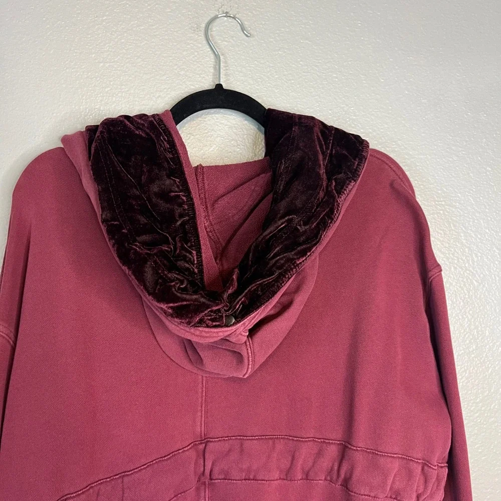 Free People Westwood Cardigan Size S Burgundy Velvet Trim Cloak Hood Dark Berry